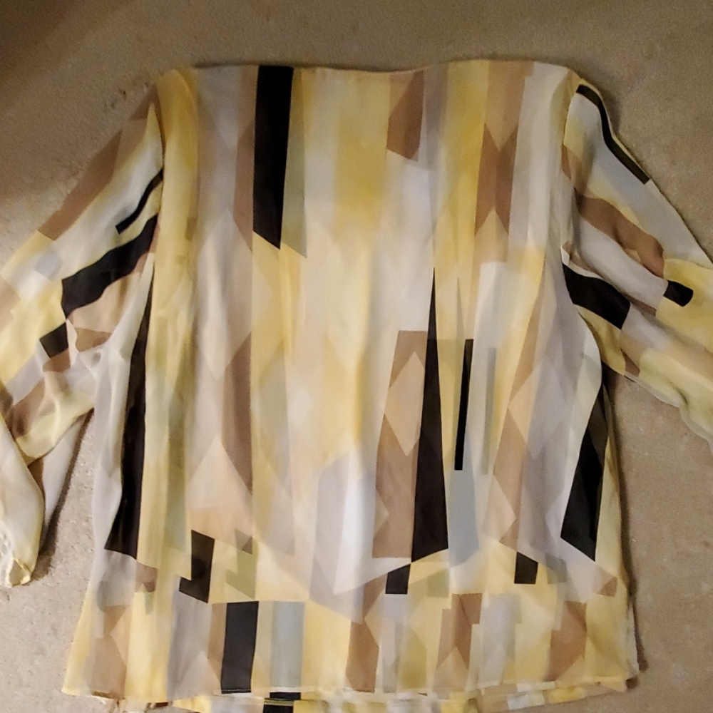JM Collection- Blouse - Picture 4 of 4
